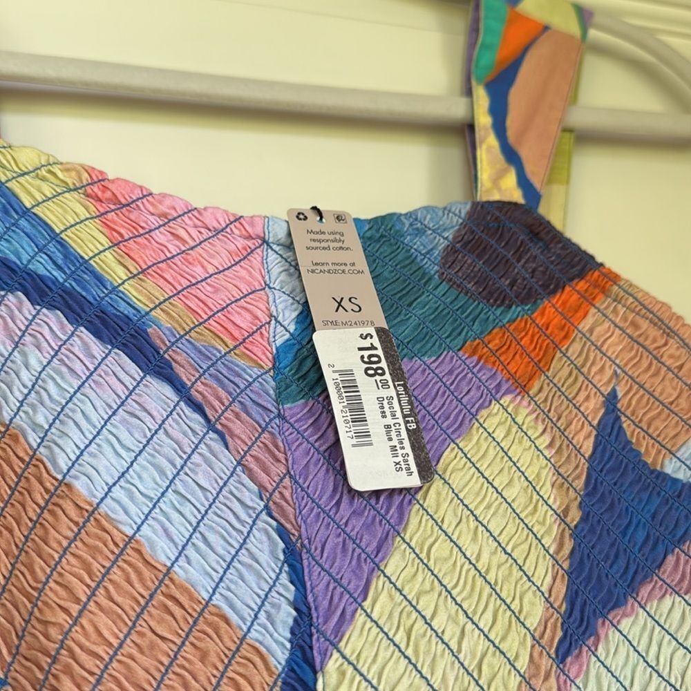 Multicolor Abstract Pattern Dress - Picture 2 of 10